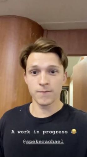 Tom Holland compartió su cambio de look