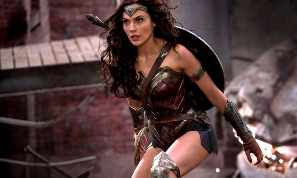 Dominique McElligott podría interpretar a Wonder Woman