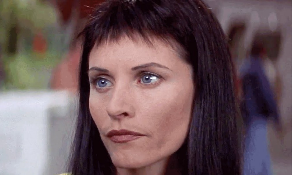 Disfraz de Courtney Cox fue una burla a 'Scream 3'