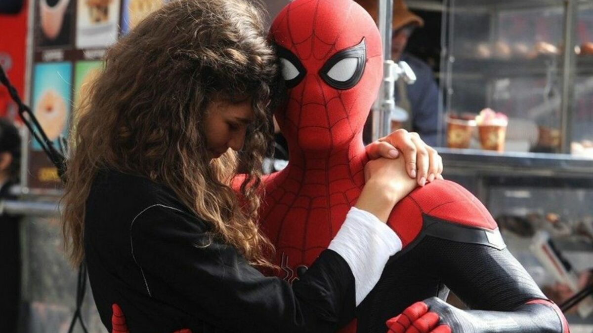 ¿Será Spider-Gwen? Captan a Zendaya en escena de acción para 'Spider-Man 3'