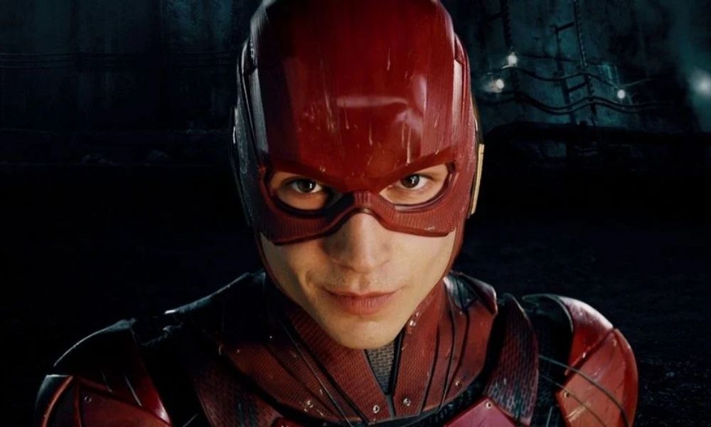 Zack Snyder habló de Ezra Miller