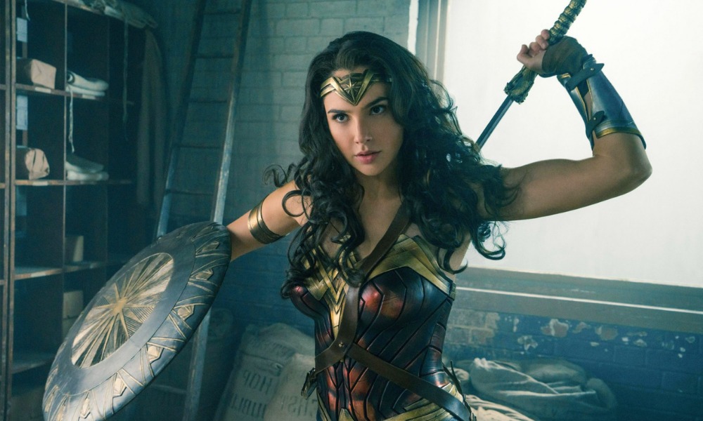 Patty Jenkins sigue molesta con Warner