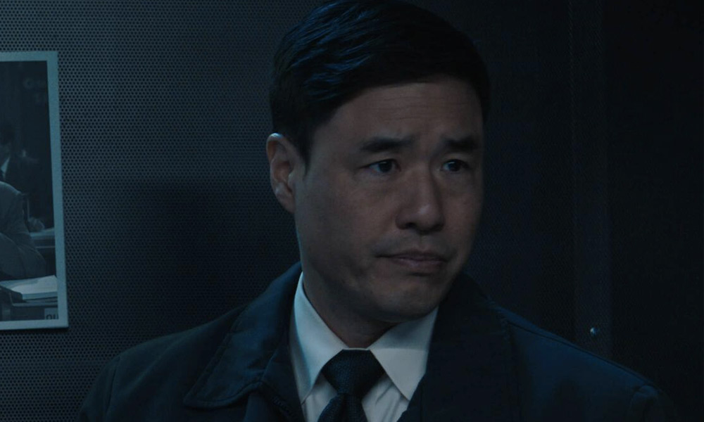 Randall Park está feliz de mostrar a un diferente Jimmy Woo