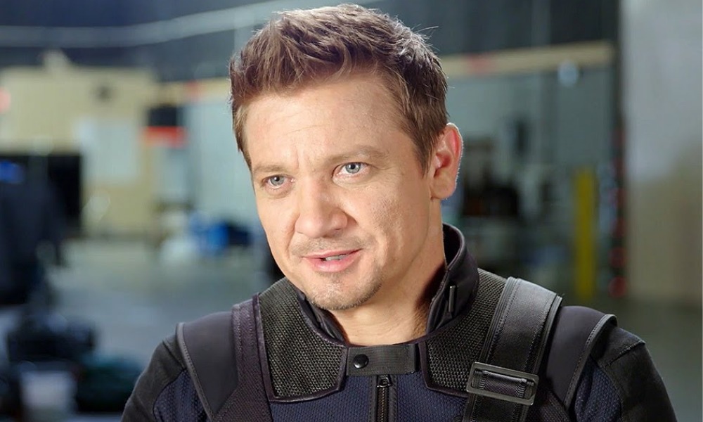 Jeremy Renner se prepara para grabar Hawkeye