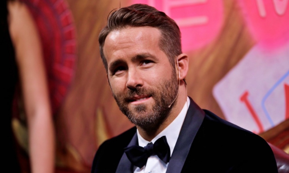 Ryan Reynolds ya fue vacunado