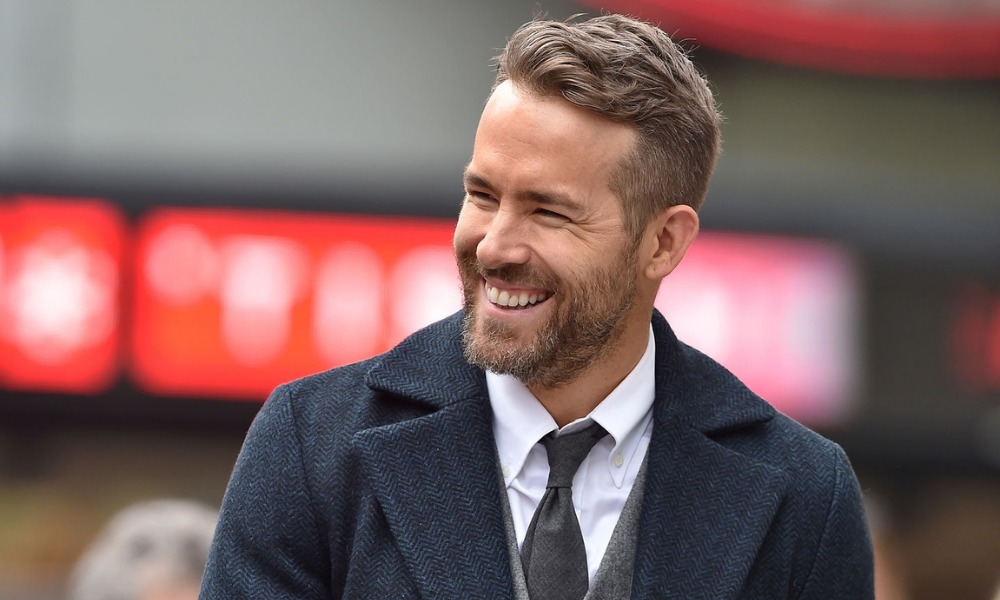 Casa productora de Ryan Reynolds firma un contrato con Paramount